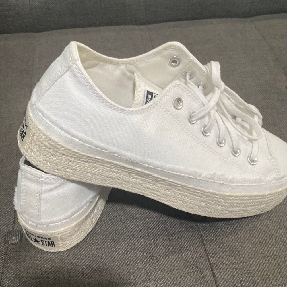 White Converse espadrille platform shoe